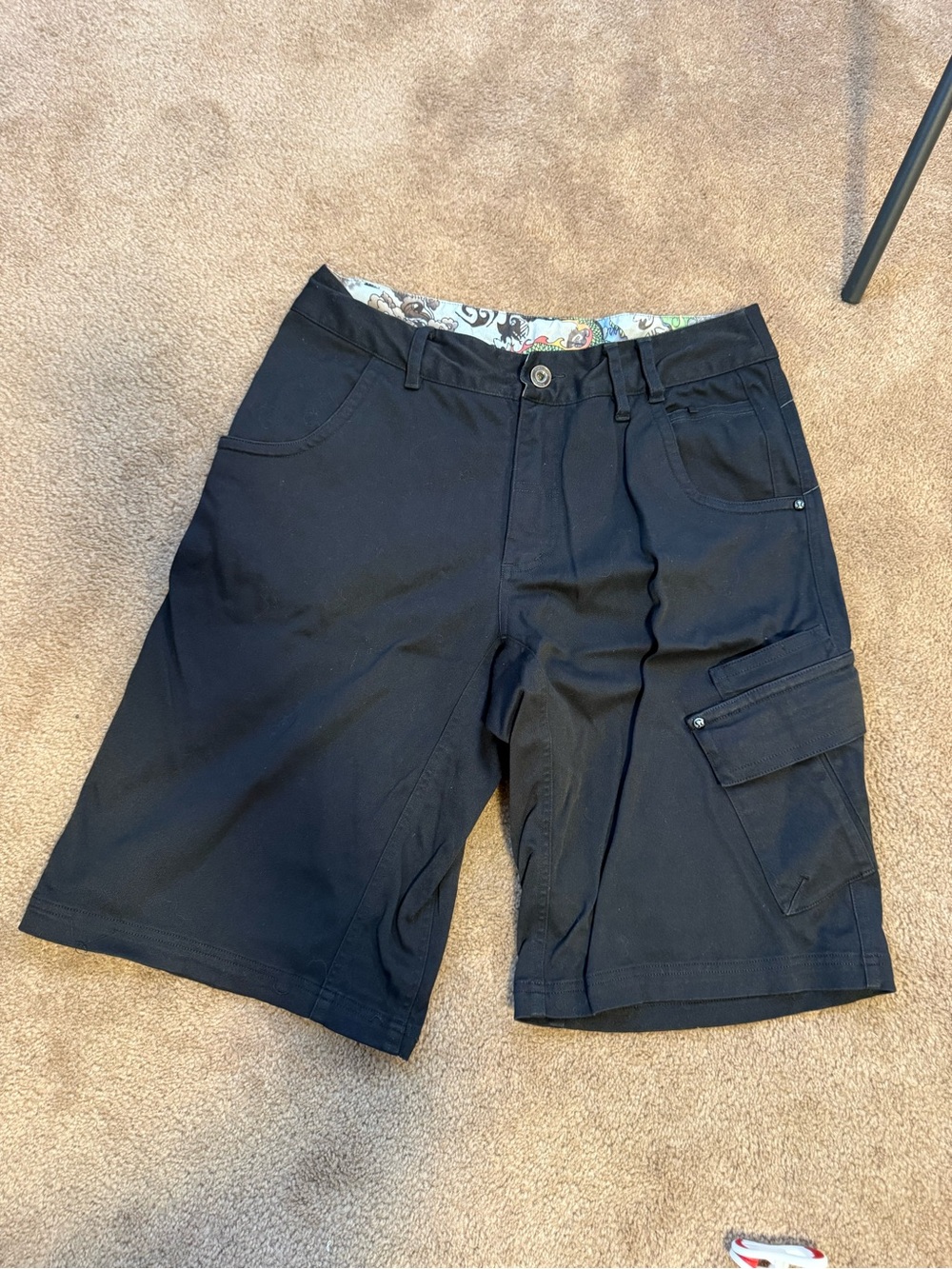 Lululemon men’s cargo shorts